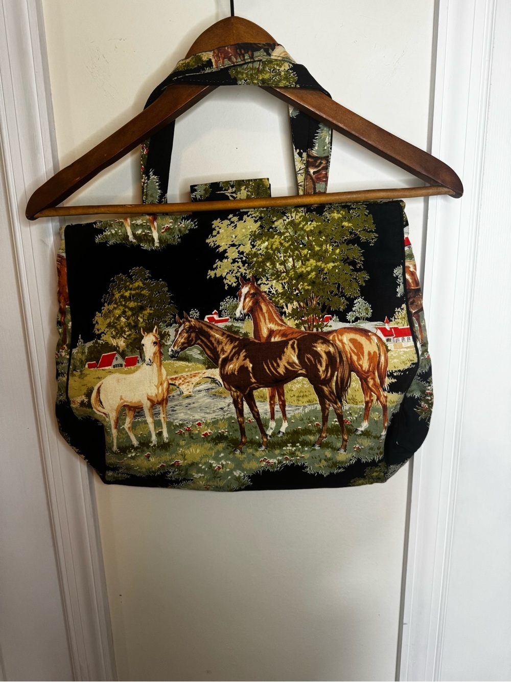 Vintage Horse Scene knitting Bag in Black and Brown - Picture 2 of 6
